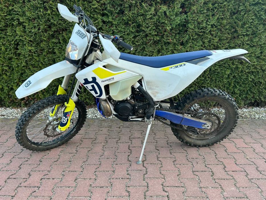Husqvarna TE 300i, wtrysk, stan idealny, 110 mth