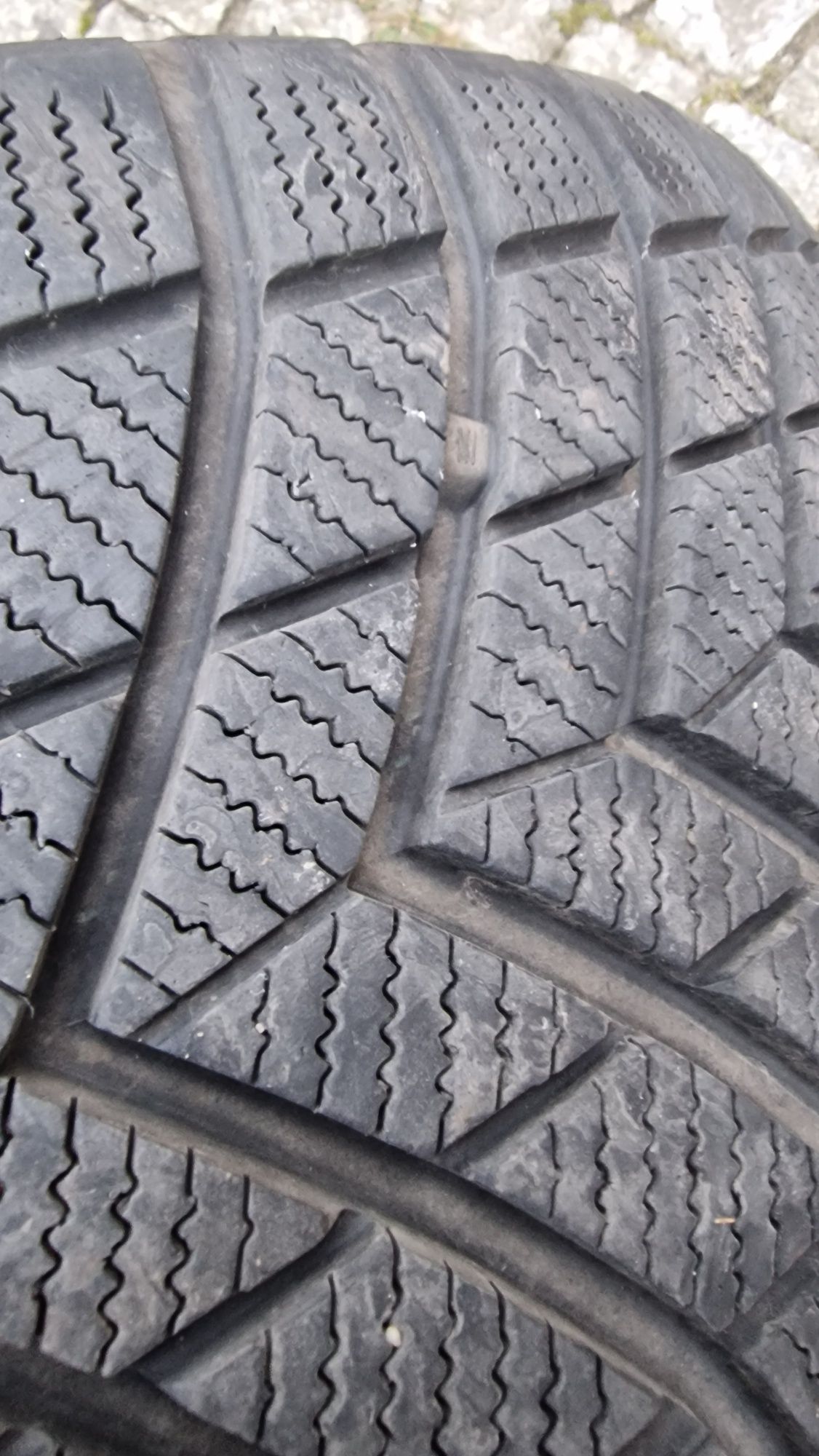 4x Felgi Rial Bellagio R18 + opony Infinity ecozen
245/45R18 10