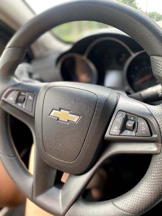 Продам Chevrolet Cruze 1.4 turbo