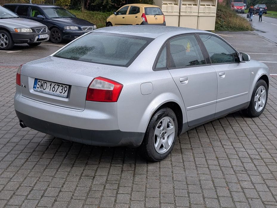 Audi A4 1,6i 102KM * Sedan * Klima * Okazja!!