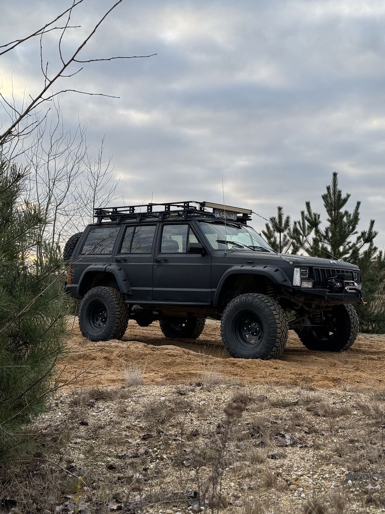 Jeep xj 2.5 benzyna + gaz 4.5 lift zamiana