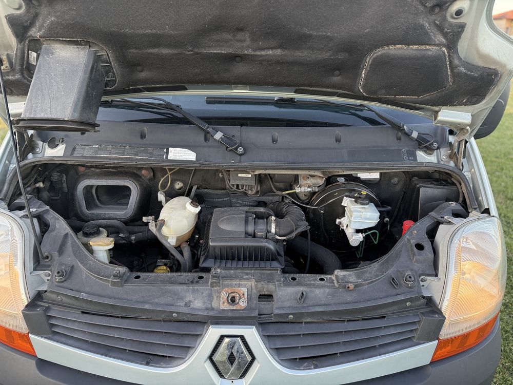 Renault Master max l3h2 drzwi przesuwne 2x 2.5 dci 120 km 2010r