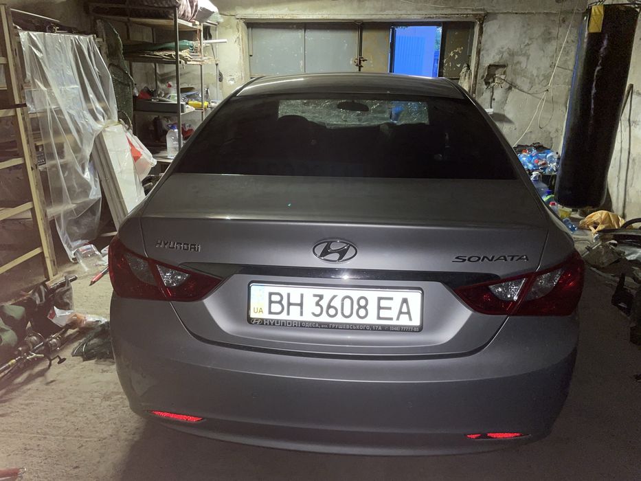 Продам Hyundai Sonata 2011 после ДТП
