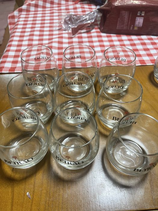 Copos licor beirao
