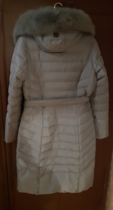 Продам пальто зимнее.