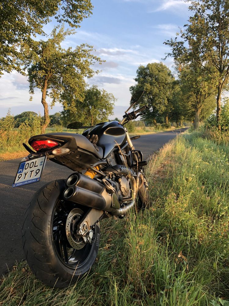 Ducati Monster 821