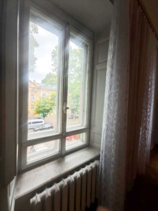 Комната 33м в центре Одессы на Дворянской
