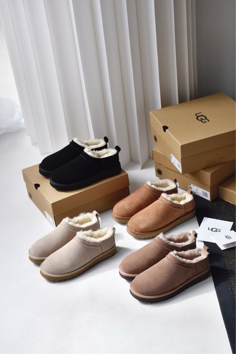НОВИНКА 2025‼️ 4 кольори Зимові Ugg Classic Micro Boot Black чорні