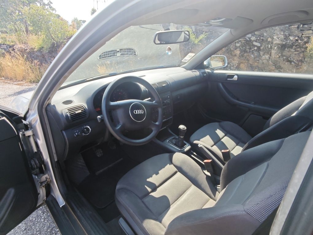 AUDI A3 1.9 TDI PD 130cv ASZ