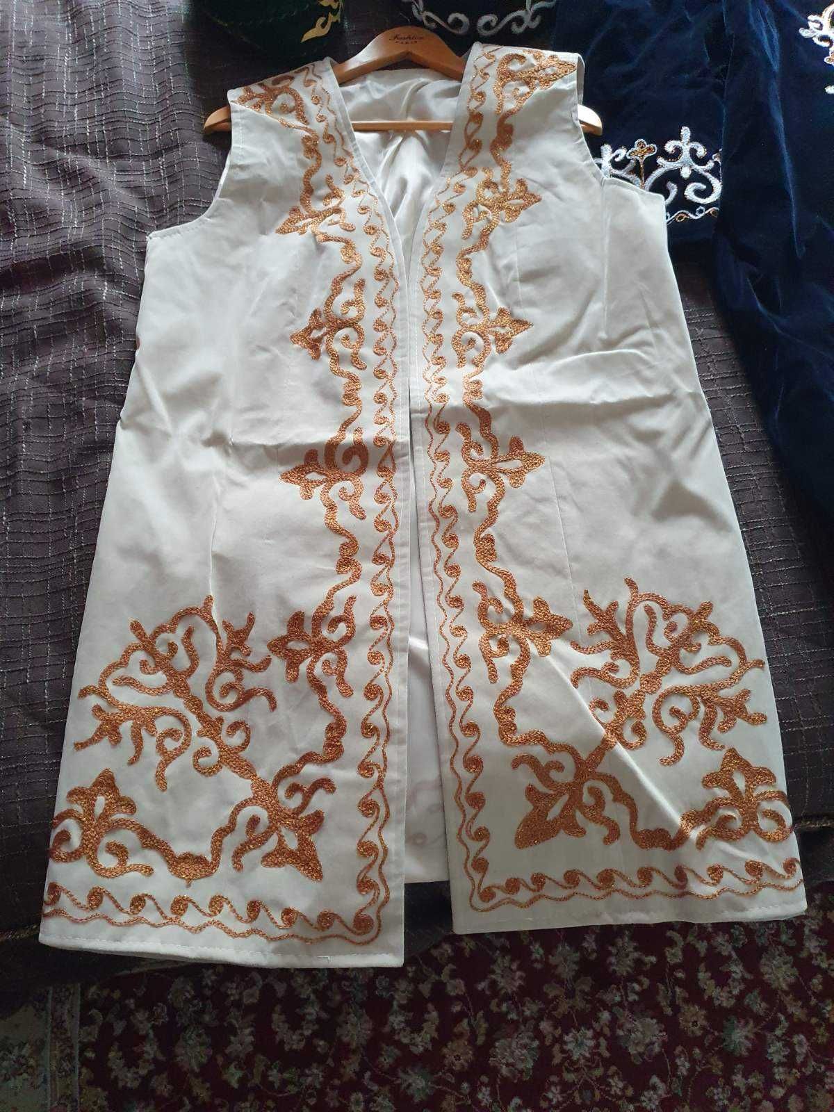 Казахский народный костюм(набор)