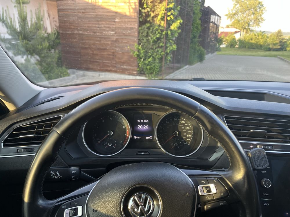 Продам Volkswagen Tiguan SEL