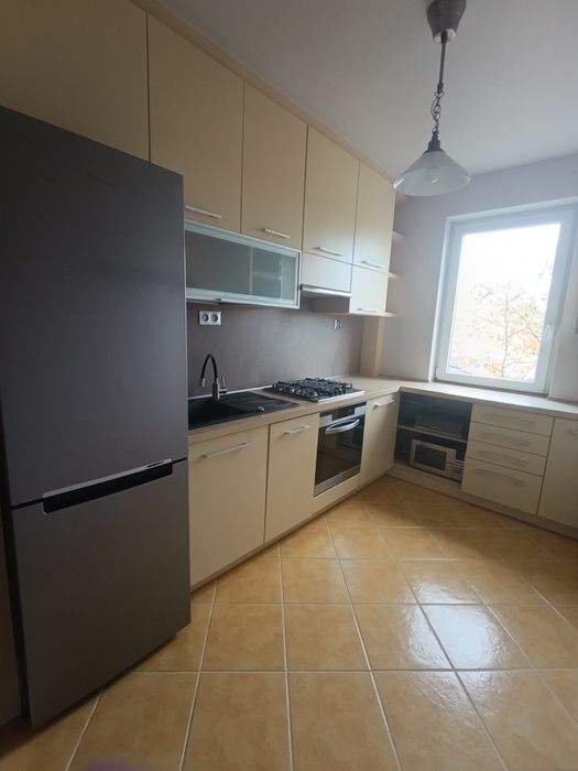 Mieszkanie 3pokoje 1 piętro