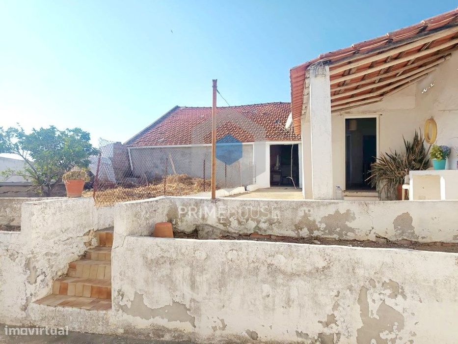 Casa térrea com logradouro concelho Grândola