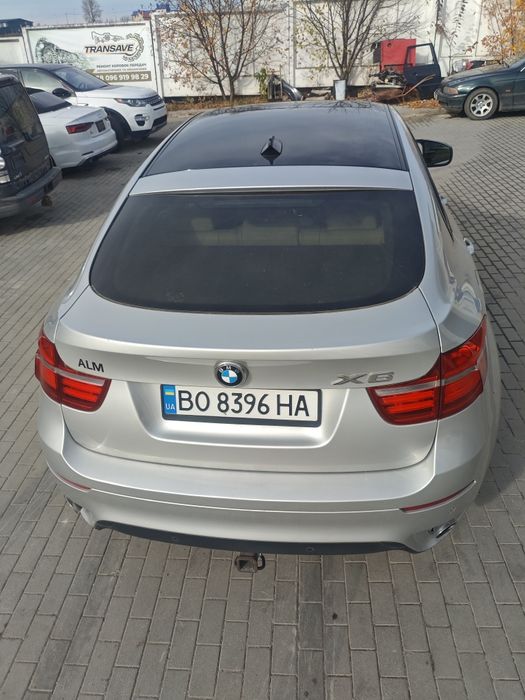 БМВ Х6 3.5 турбо з бензиновим двигуном