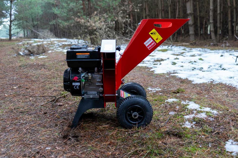 Rębak spalinowy REMET RTS-300 == rozdrabniacz do gałęzi TARCZOWY