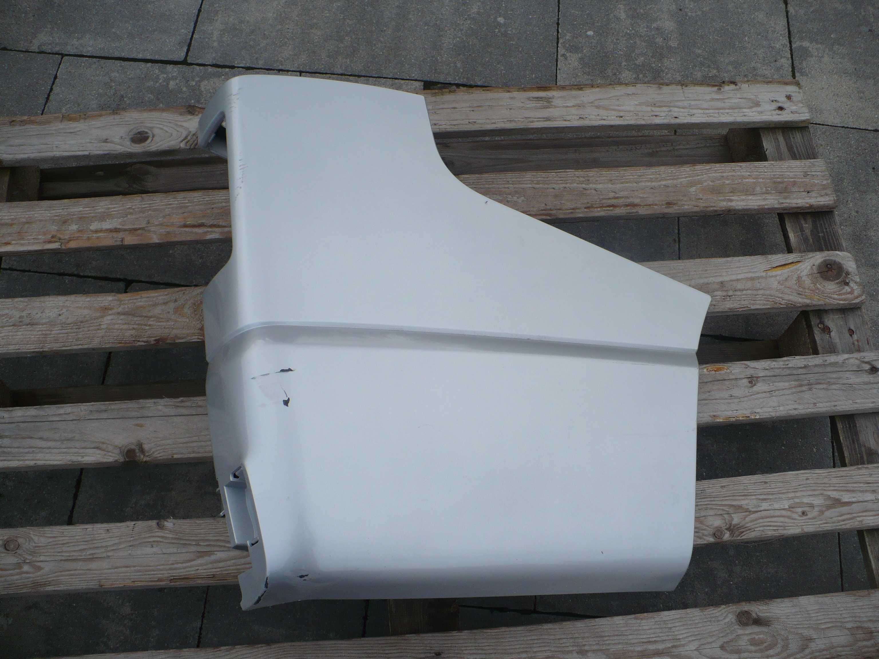 Renault trafic 3 opel vivaro b zderzak prawy tył prawy tylny