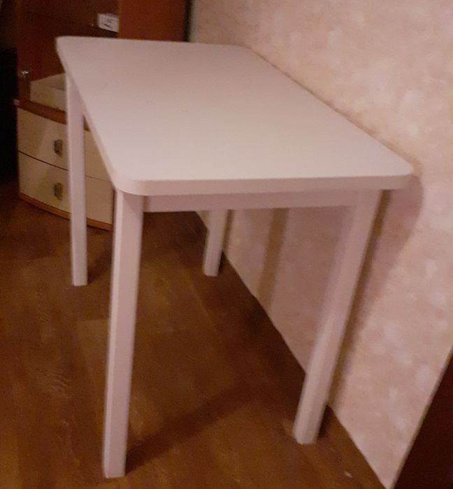 Стол кухонний новий