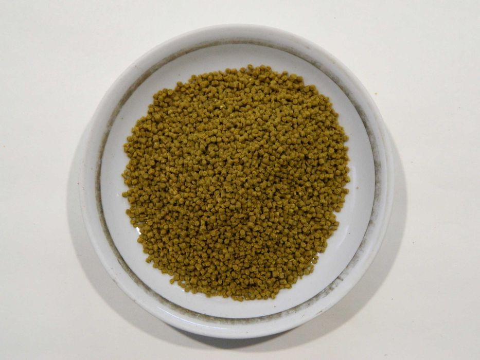 Корм для рыб :  Универсальный, Микс, Старт, Цвет, Профессионал, З Р