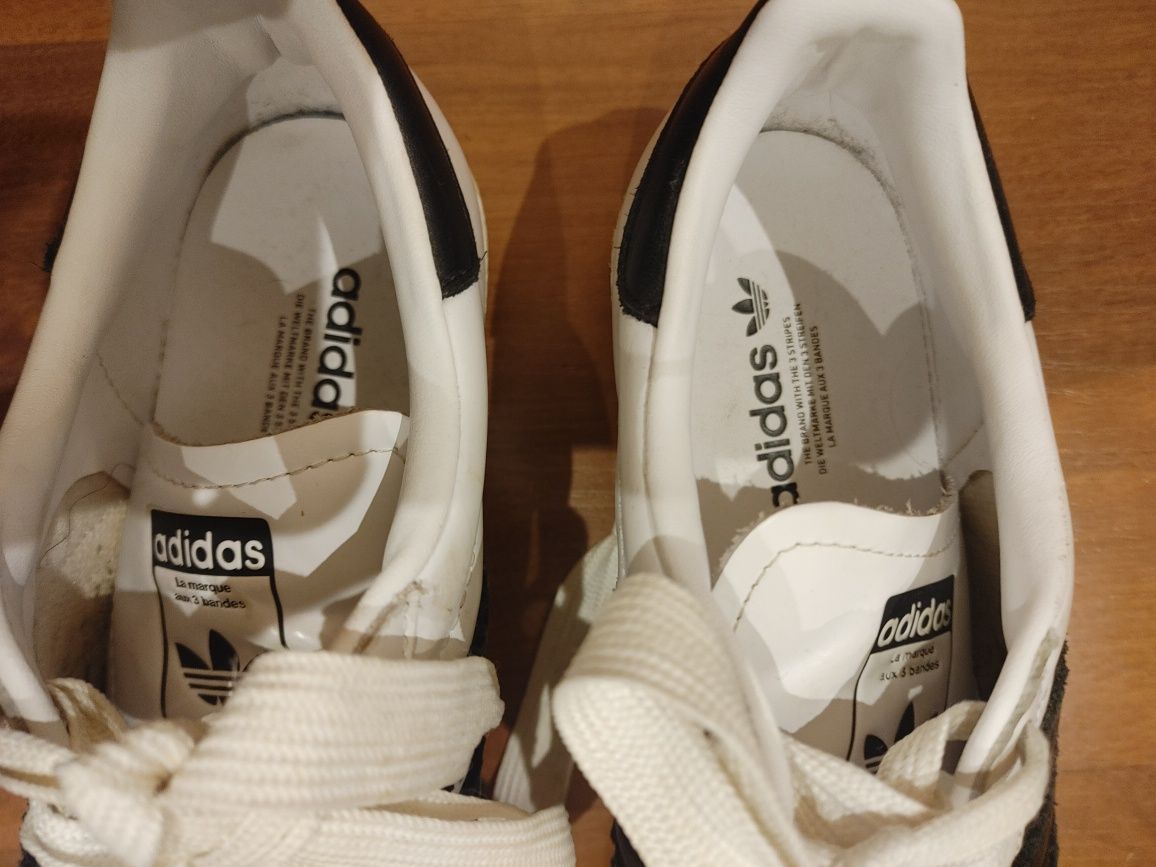 Adidas Superstar edição limitada anos 80