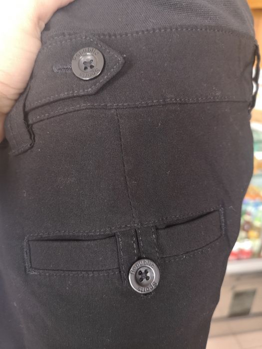 Calças grávida como novas