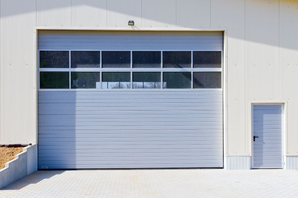 Producent Brama garażowa segmentowa Bramy garażowe przemysłowe2,535*2