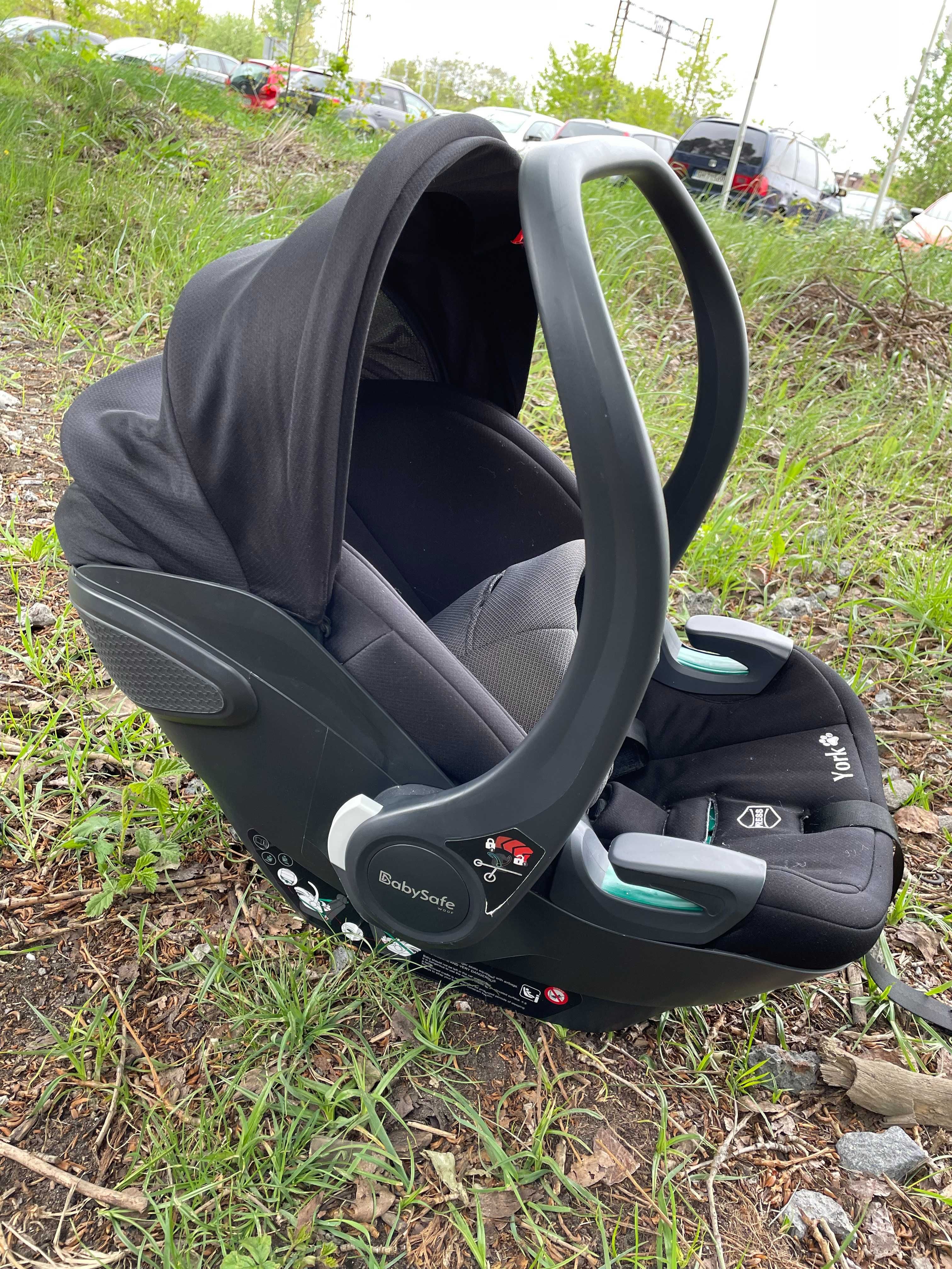 Fotelik samochodowy z bazą 0-15 mies. 0-13 kg BabySafe Woof ISOFIX