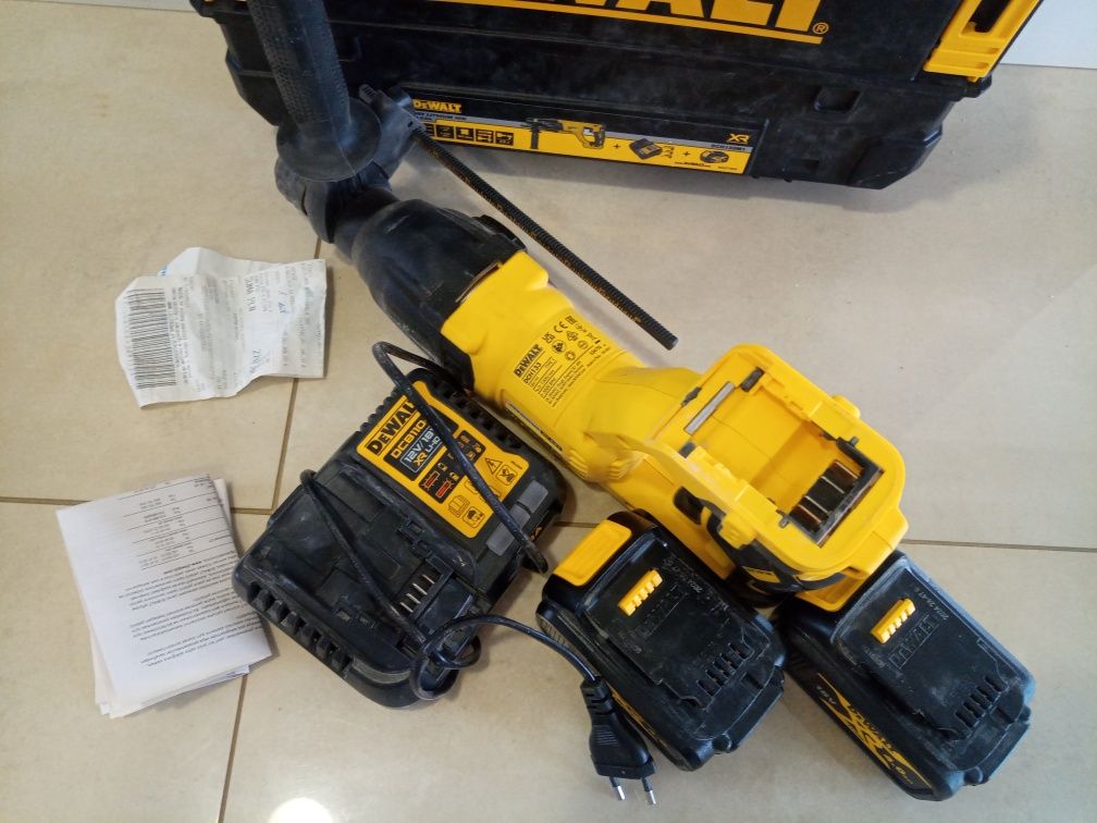 DeWalt DCH młotowiertarka akumulatorowa , 2xaku , nowa