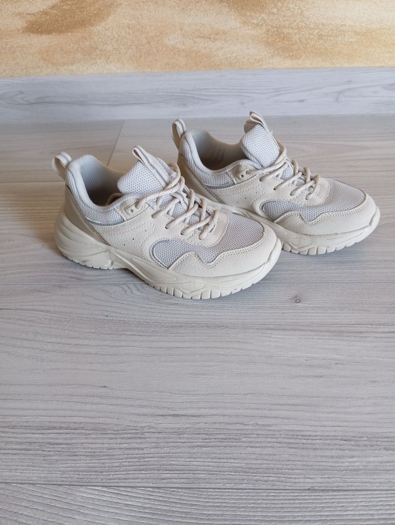 Adidasy Sprandi 33