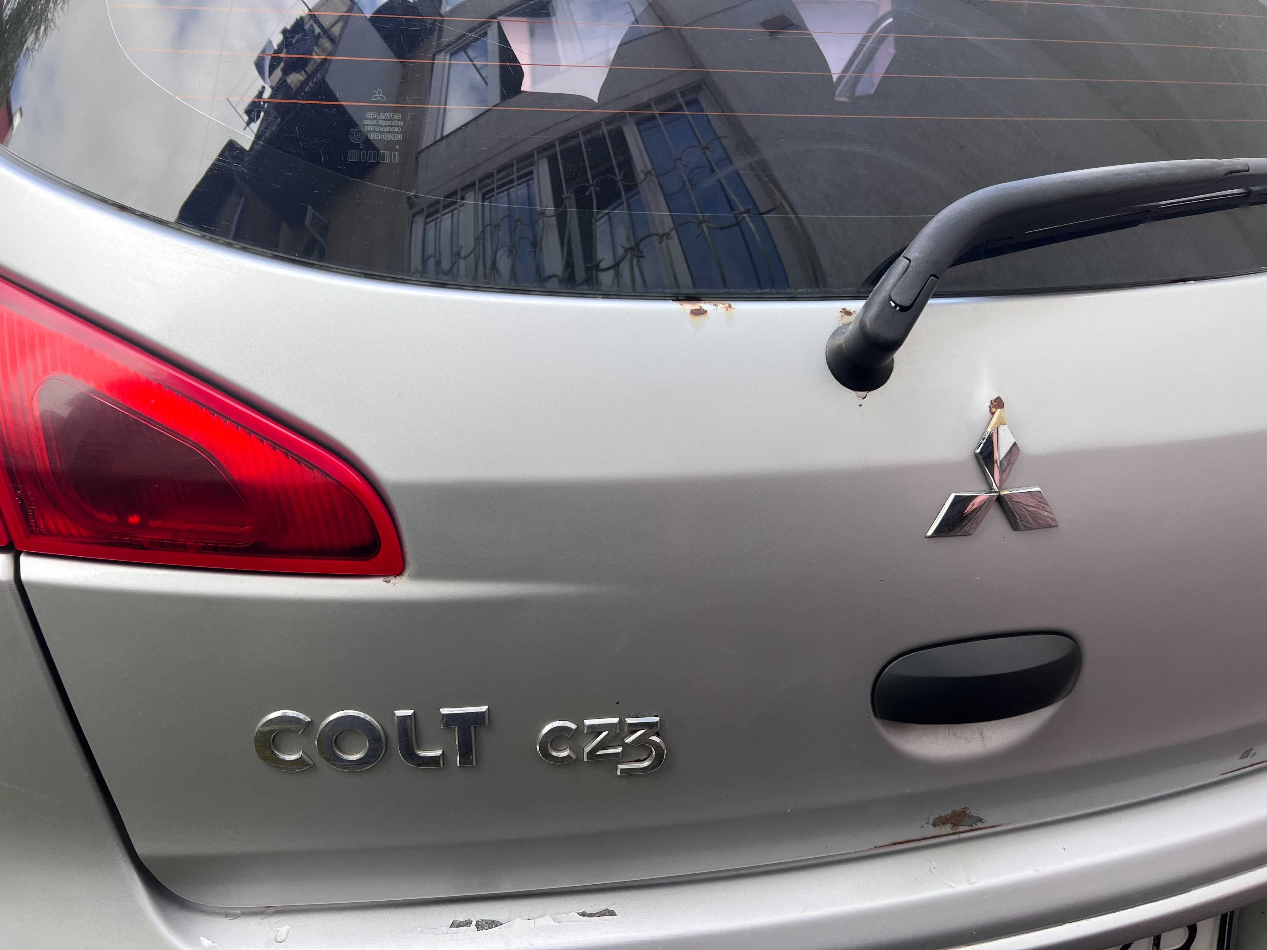 Mitsubishi Colt 2005