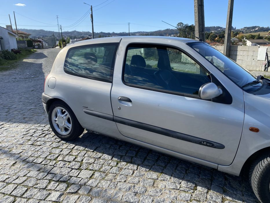 Renault Clio 1.2 16V 2001