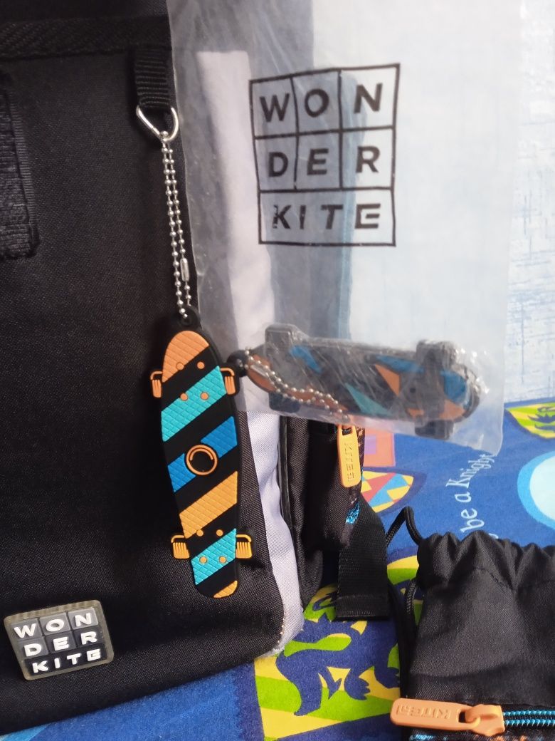 Портфель рюкзак 3в1 KITE 6-8років.