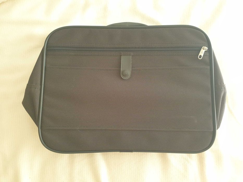 Mala de mão viagem da marca Samsonite