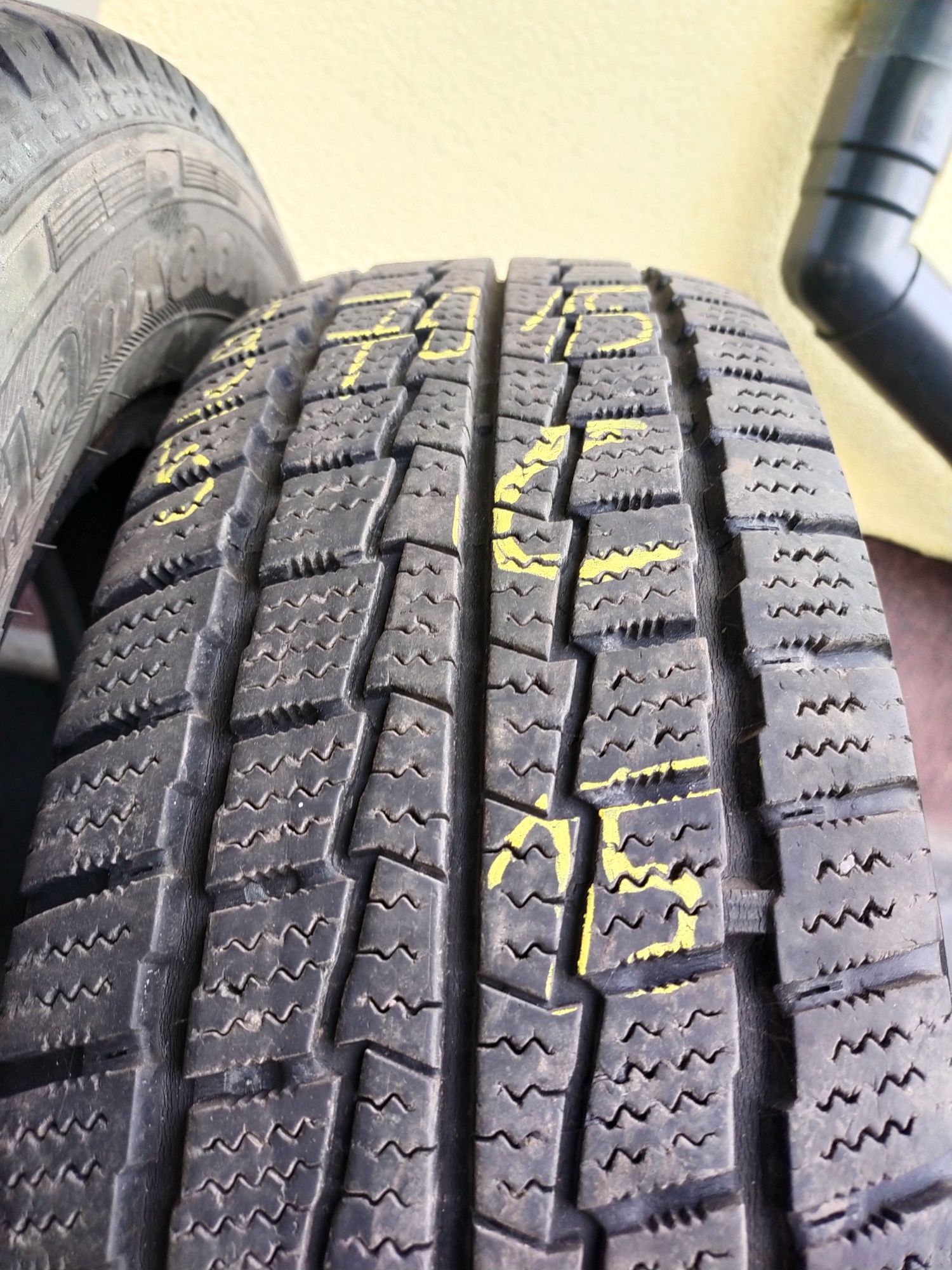 Opony Dostawcze Zimowe Hankook 195/70/15 C