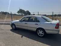 Mercedes-benz c220