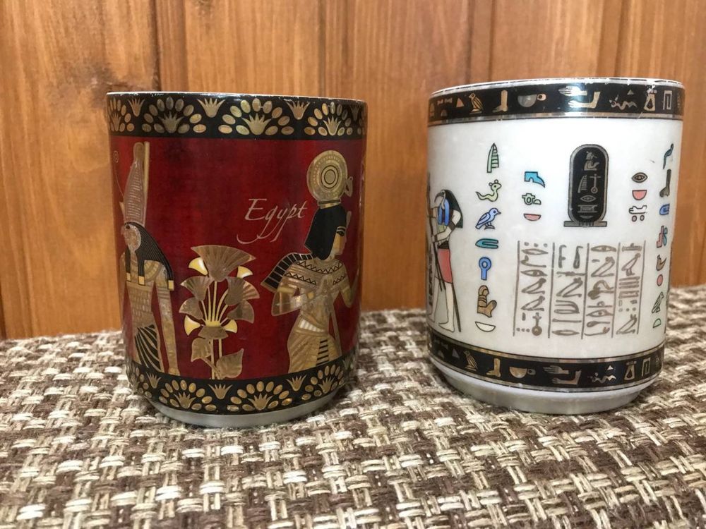 Чашки (кружки) з Єгипту антик