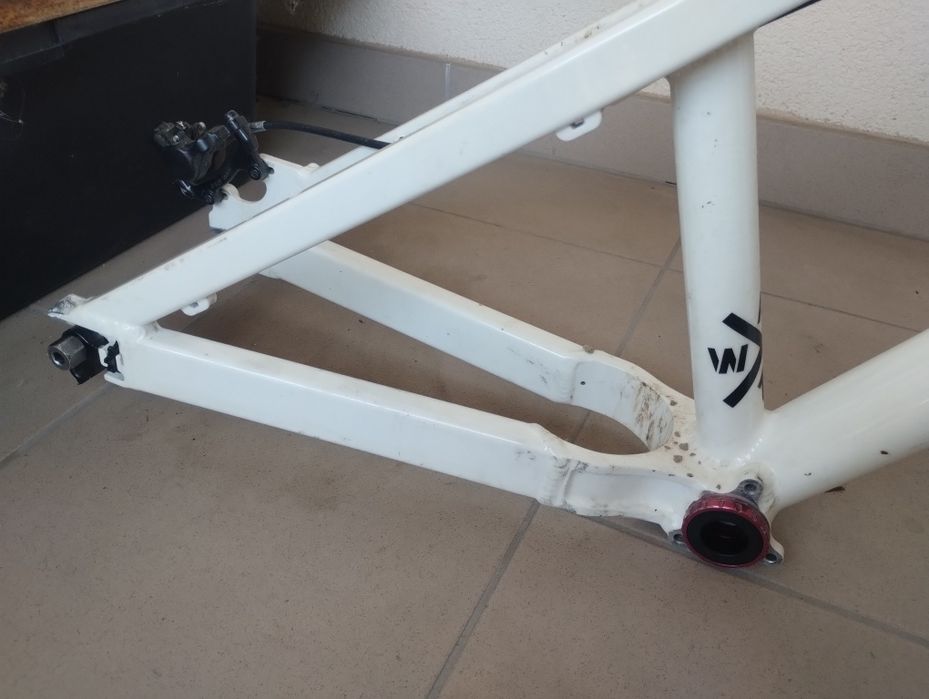 Frameset Rama + amortyzator Dirt Pumptrack Biały kruk
