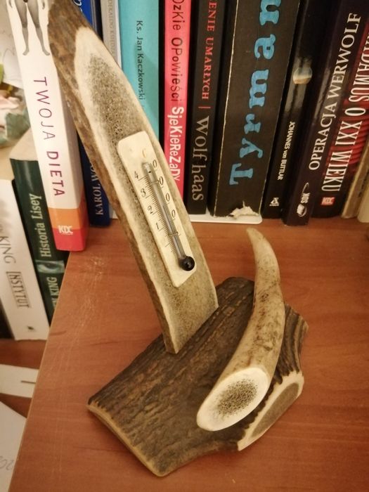 Termometr poroże rogi jeleń figurka rzeźba