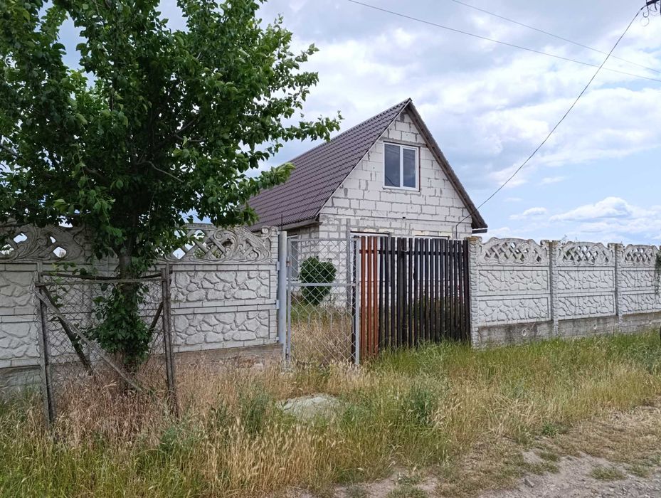 Дом у лимана в Каролино-Бугазе — 12 соток, 120 м², после строителей