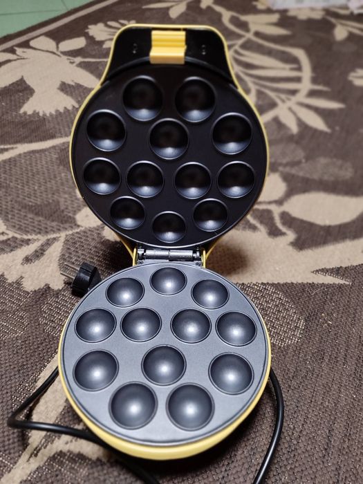 Горішниця,вафельниця BESTRON + торг