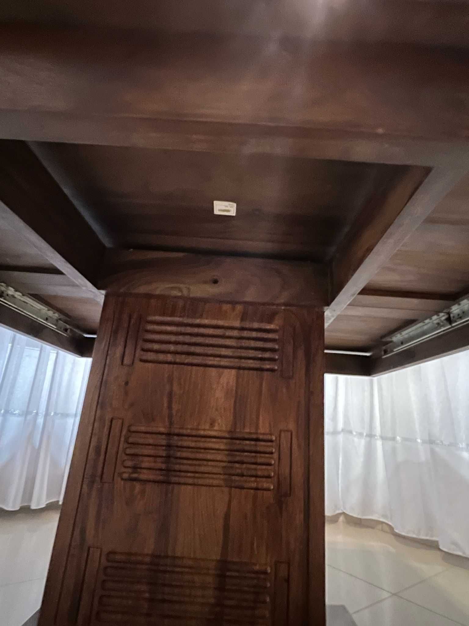 Stół rozkładany duży