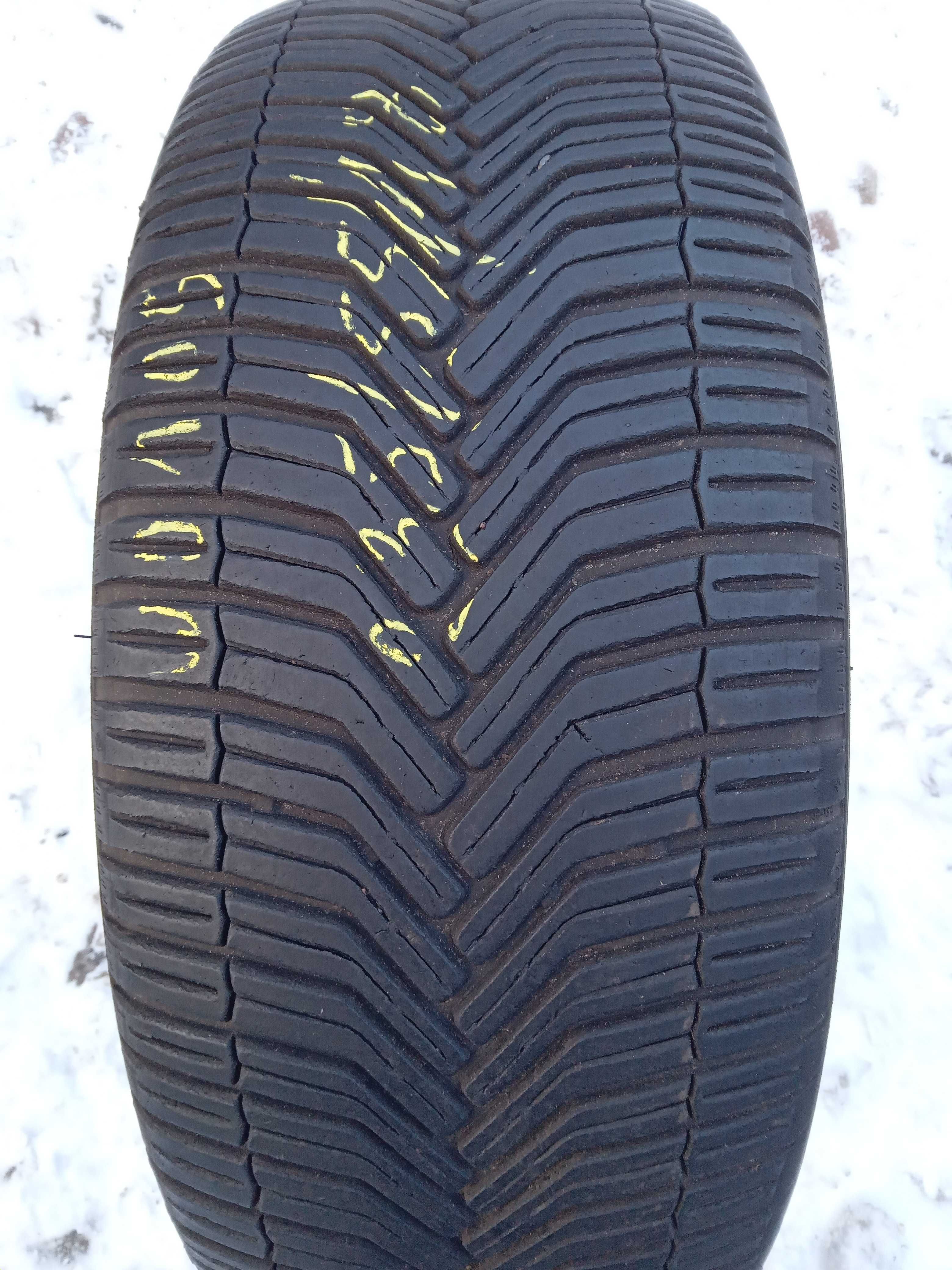 Opona Michelin CrossClimate SUV  235/55R18