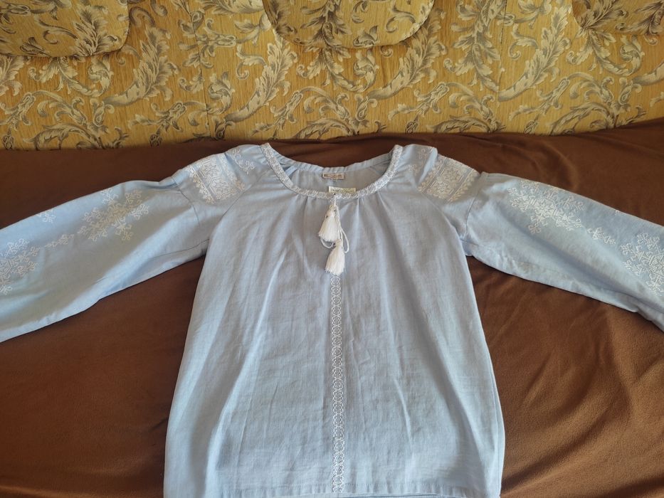 Вишиванка жіноча s-m