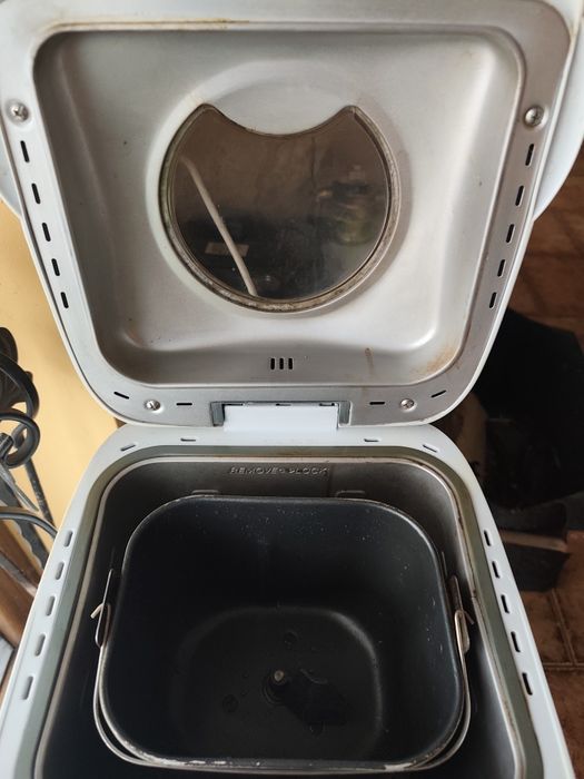 Maszyna do pieczenia chleba Bomann