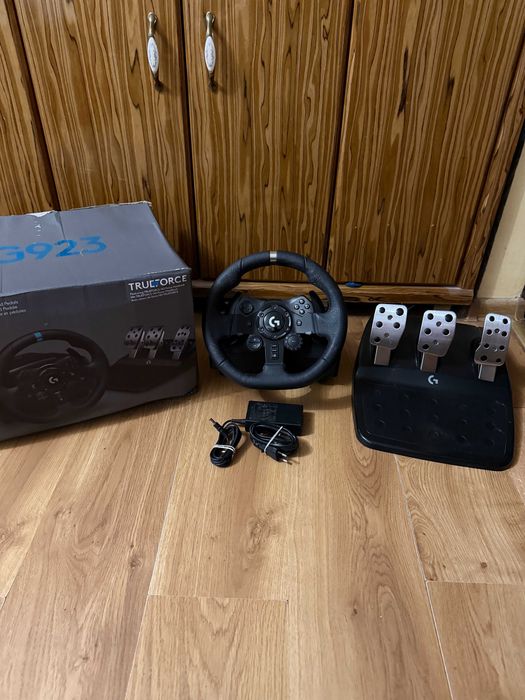 Kierownica Logitech DrivingForce G923 PS4/PS5/PC - Oryginalne Pudełko!