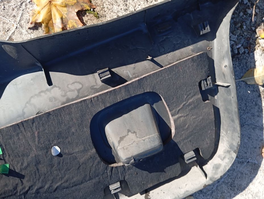 Plastik tapicerka Klapy bagażnika tył tylna Volkswagen Polo 4 IV 9N