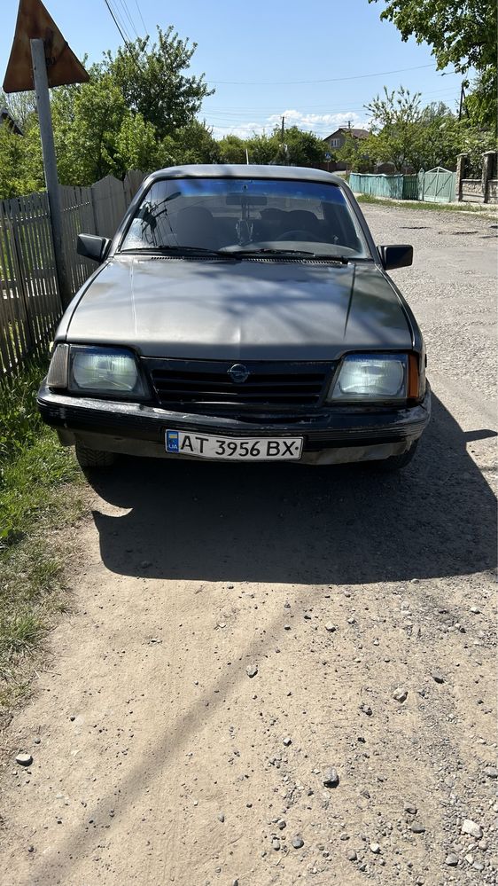 Opel Ascona 1987