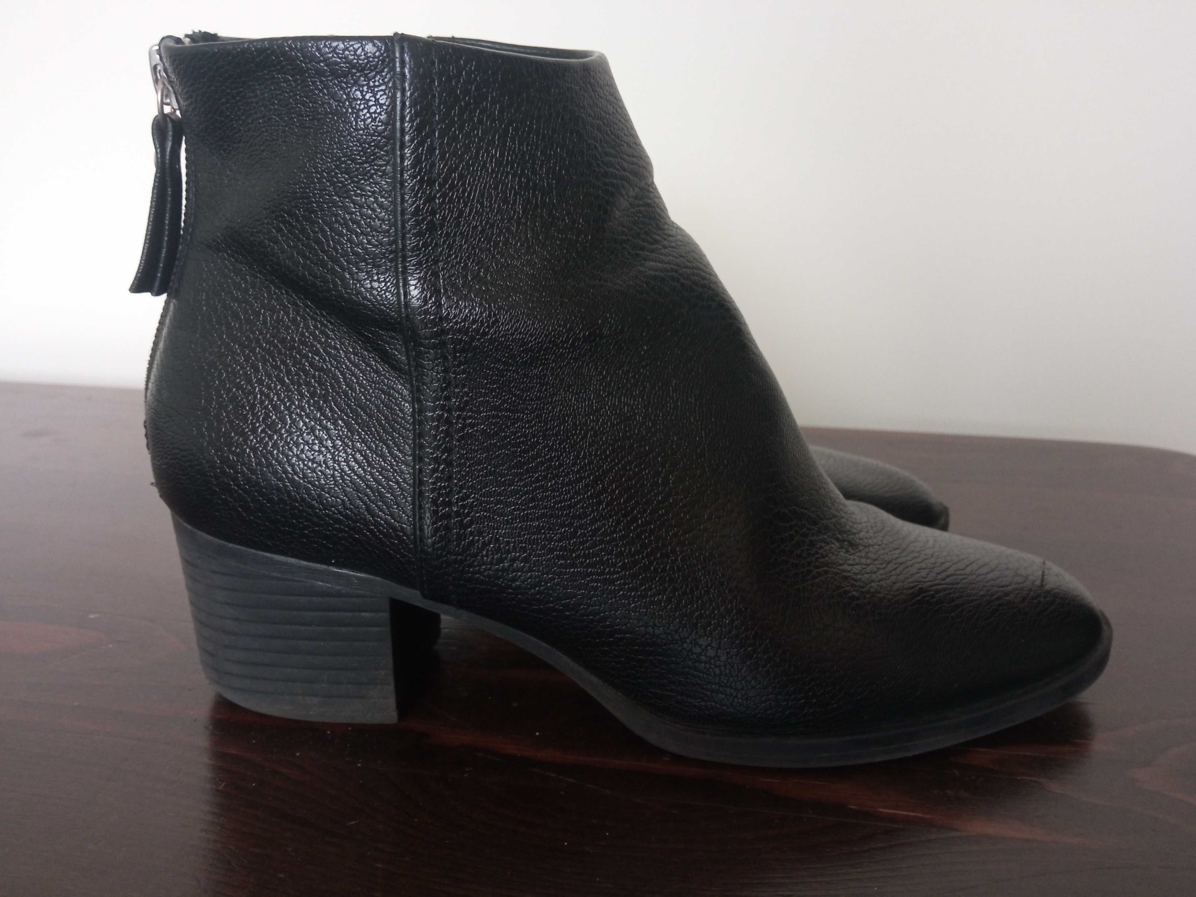 Buty damskie Botki na obcasie H&M czarne 37 wiosenne jesienne