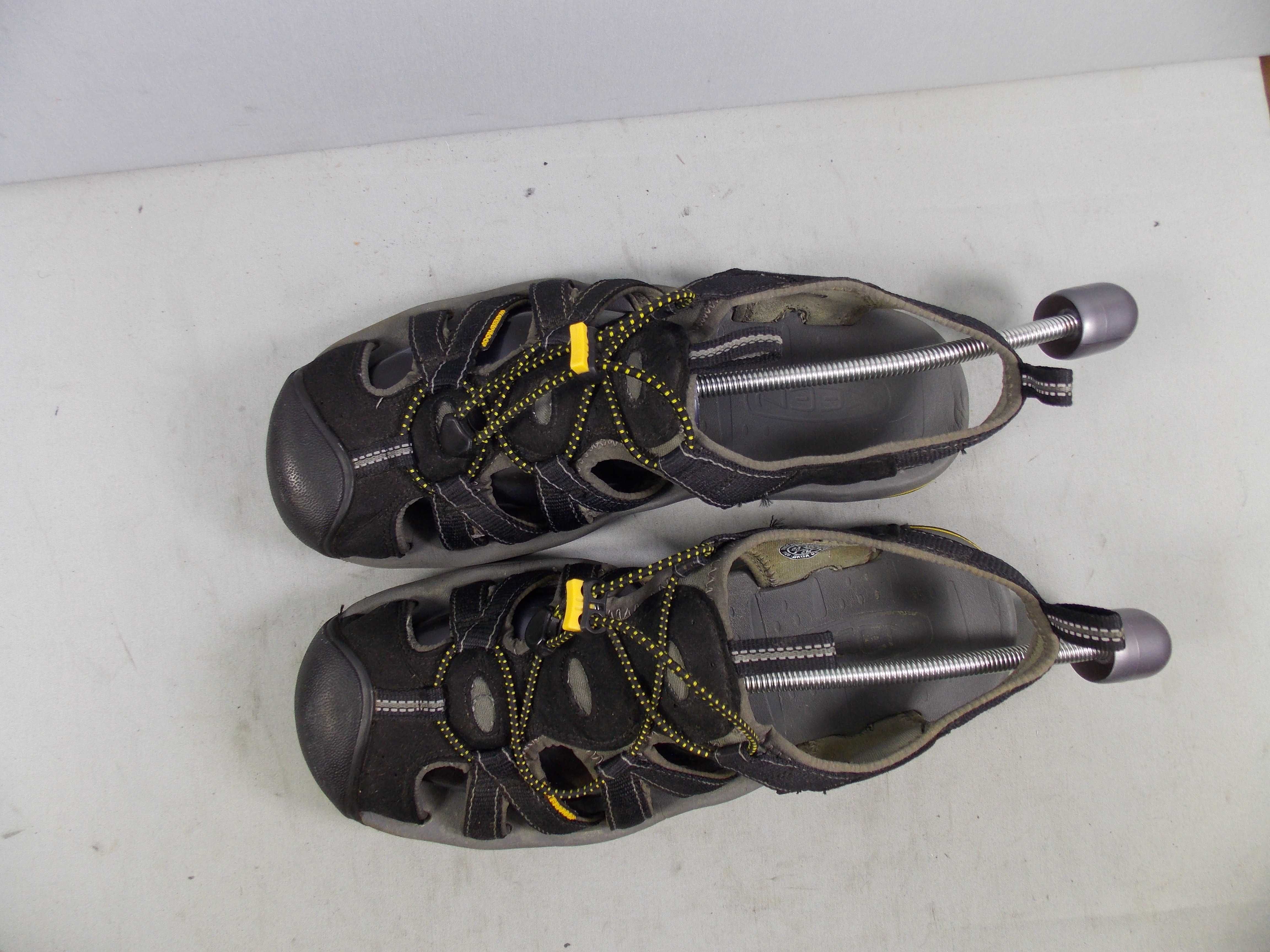трекінгові Сандалі чоловічі Keen Clearwater CNX