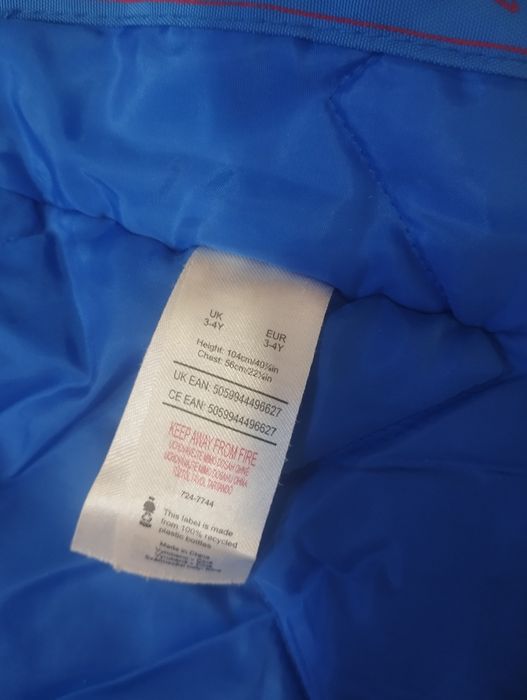 Продам зимние куртки