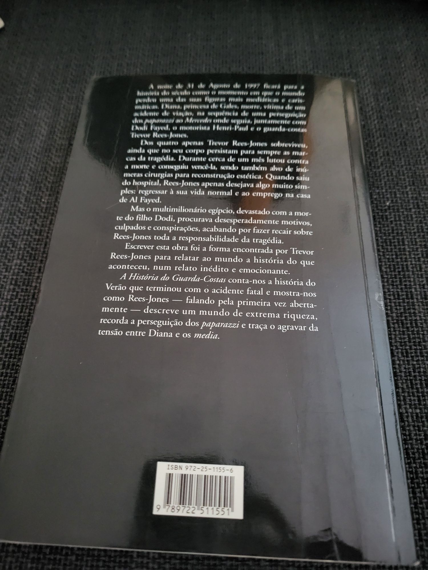 Livro" A História do Guarda Costas, Diana, o Acidente"